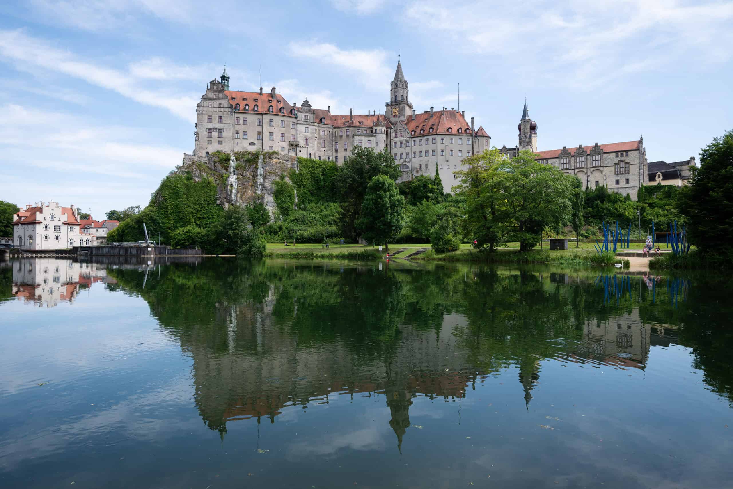 ALB. Literarischer Wegweiser